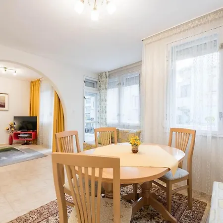 Calm Space In Center *