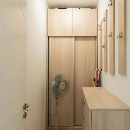 Bright And Relaxing Flat Near Sevastopol Apartment