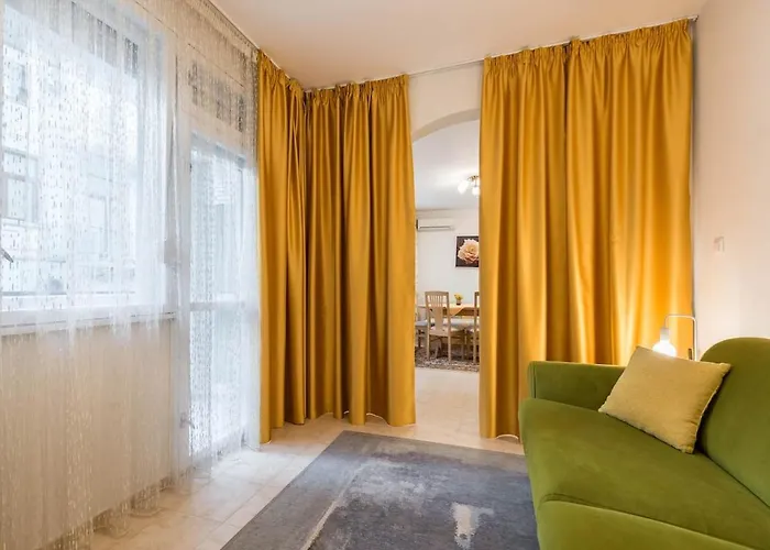 Calm Space In Center * Varna